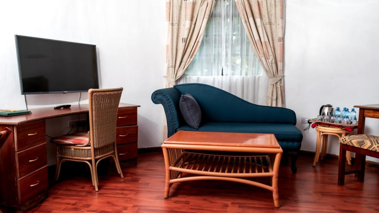 Poa Place Resort & Hotel - Where Nature Meets Comfort Eldoret Exteriör bild