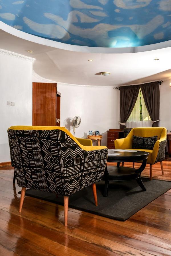 Poa Place Resort & Hotel - Where Nature Meets Comfort Eldoret Exteriör bild