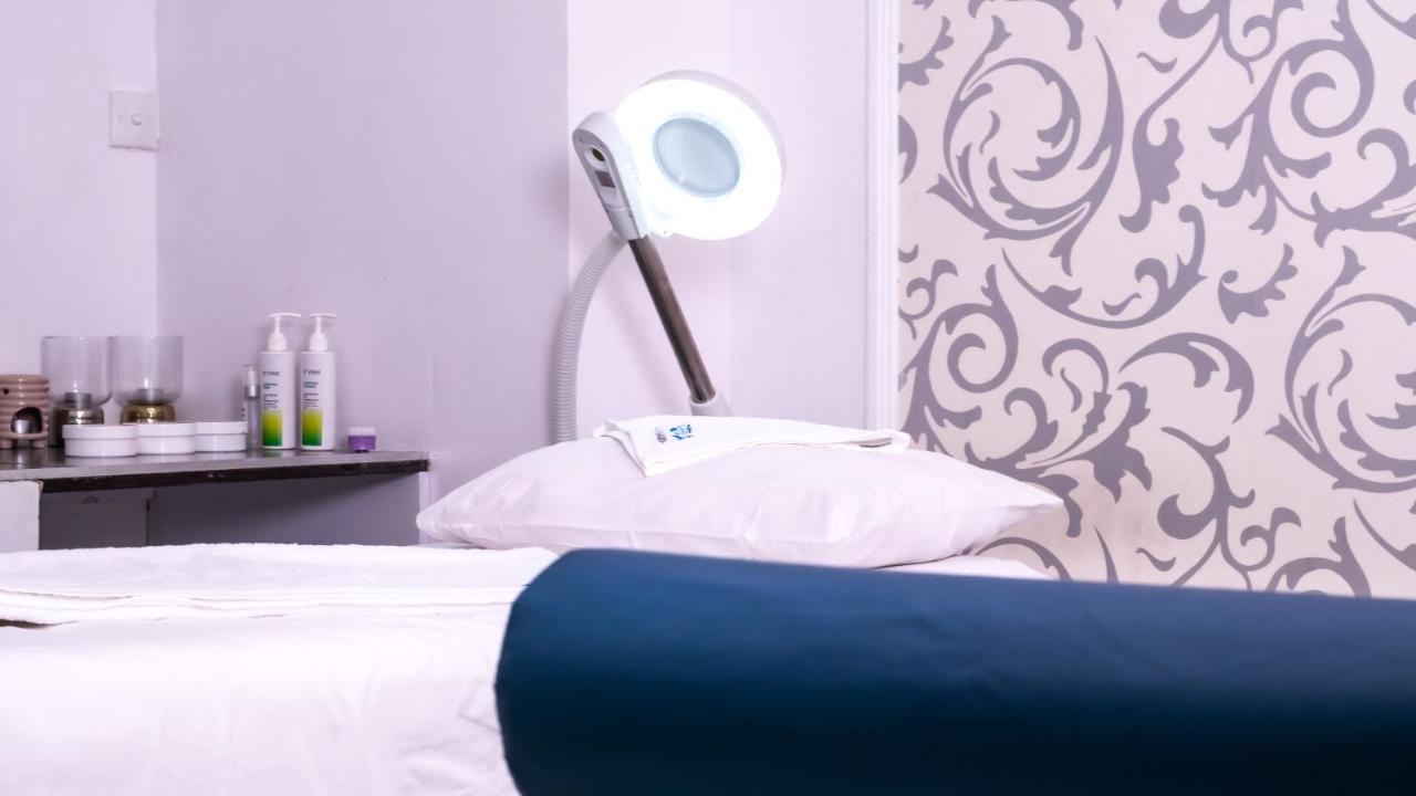 Poa Place Resort & Hotel - Where Nature Meets Comfort Eldoret Exteriör bild